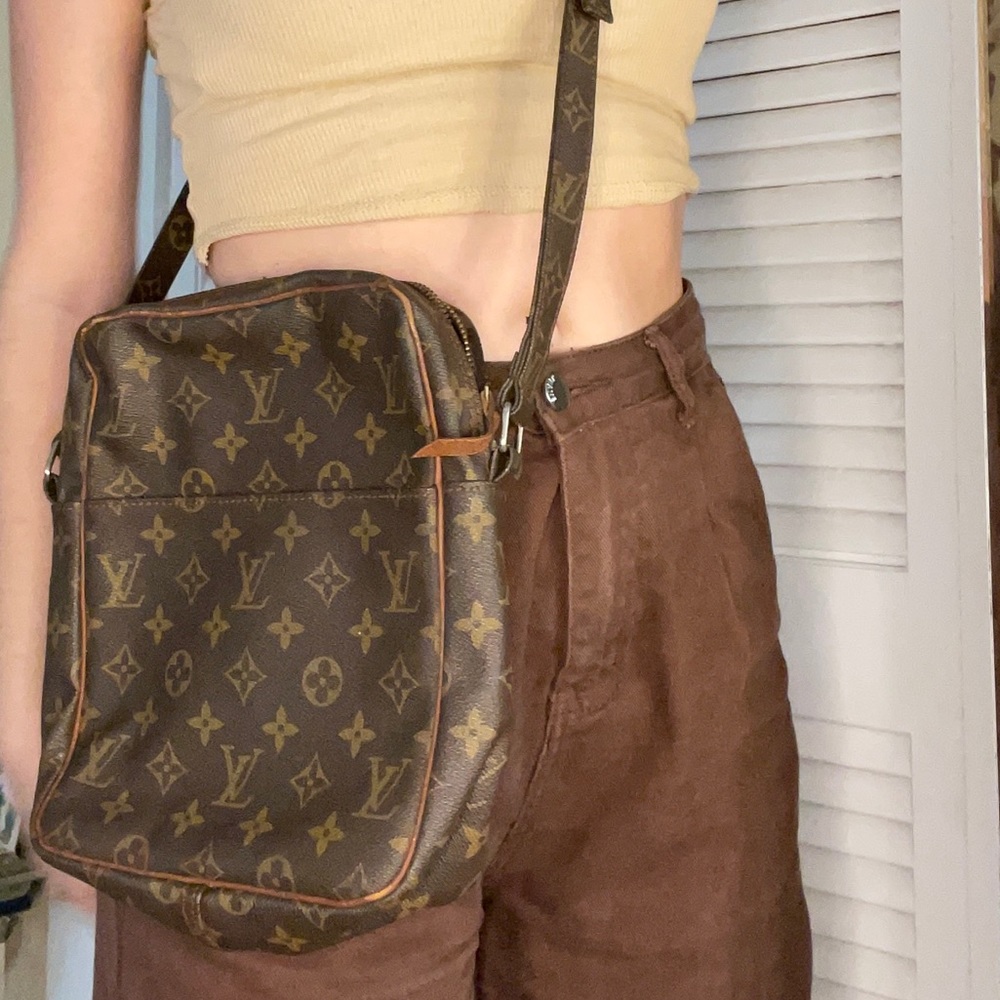 Authentic Vintage Louis Vuitton Danube monogram crossbody bag